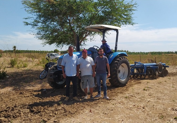 Prefeitura de Sousa intensifica trabalho de corte de terras na zona rural 
